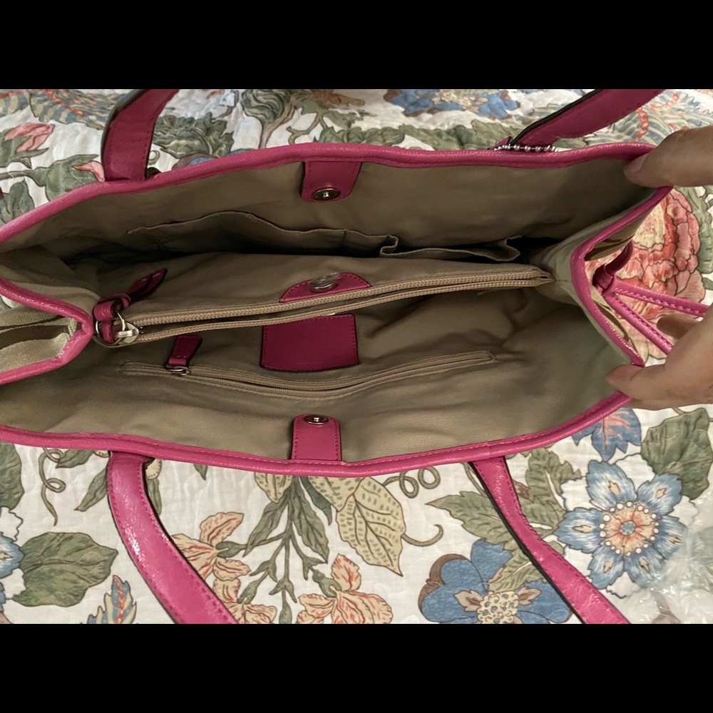 Coach tote - Picture 2 of 2